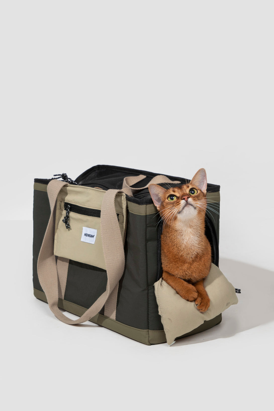 Casual pet shoulder bag - PawsAndUnion