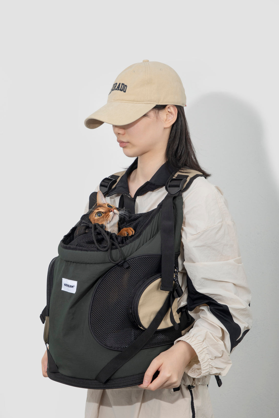 Front hugging Tote bag - PawsAndUnion