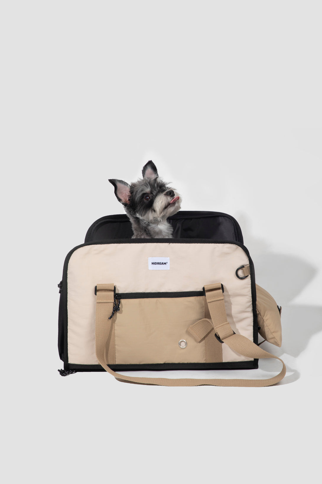 Pet outside one shoulder bag - PawsAndUnion